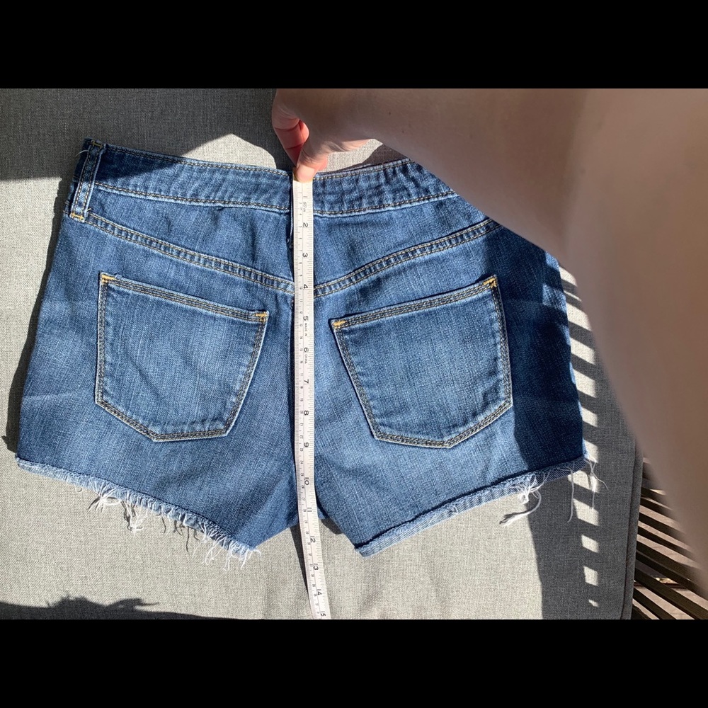 Universal Thread High Rise Shortie - Picture 5 of 8